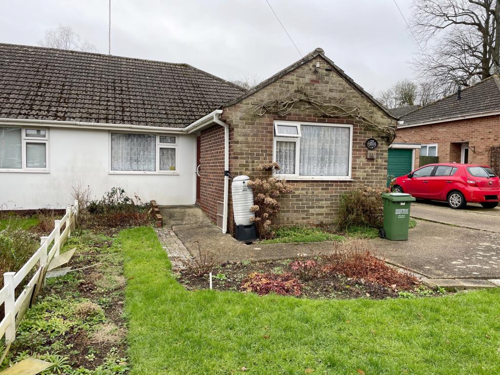 Lot: 37 - SEMI-DETACHED BUNGALOW FOR IMPROVEMENT - 13 Mayfield Road - Front elevation 1